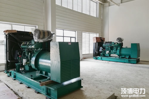 柴油發(fā)電機(jī)組活塞、連桿總成拆檢和安裝