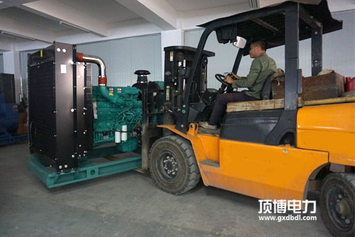 購(gòu)買(mǎi)的柴油發(fā)電機(jī)價(jià)格是否合理？花多少錢(qián)合適呢？