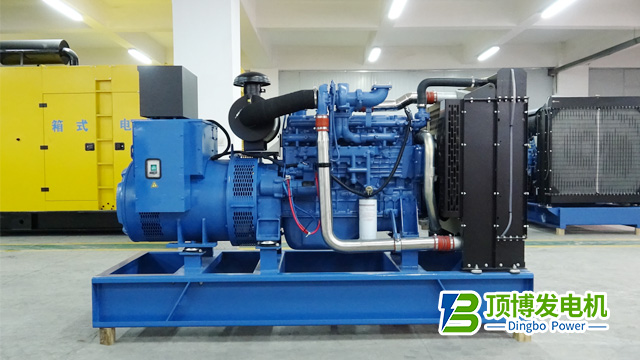 強(qiáng)強(qiáng)聯(lián)手筑保障 智能機(jī)組護(hù)民生——河池某燃?xì)夤九c廣西頂博達(dá)成柴油發(fā)電機(jī)采購合作