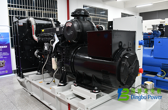 400KW上柴發(fā)電機(jī)5